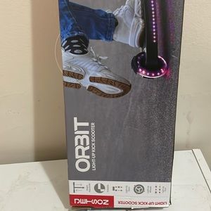 orbit light up kick scooter
